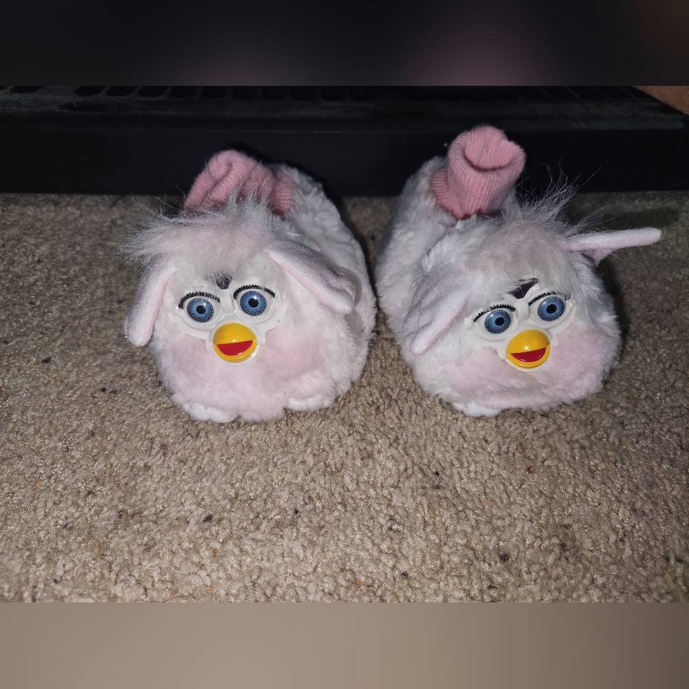 1999 Rare Vintage Furby Slippers White And Pink Kids size 8